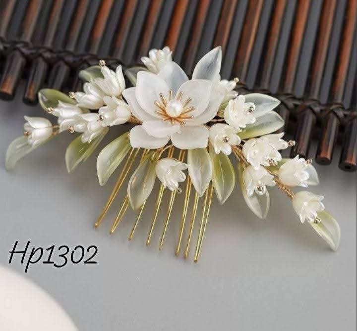 HP1302
