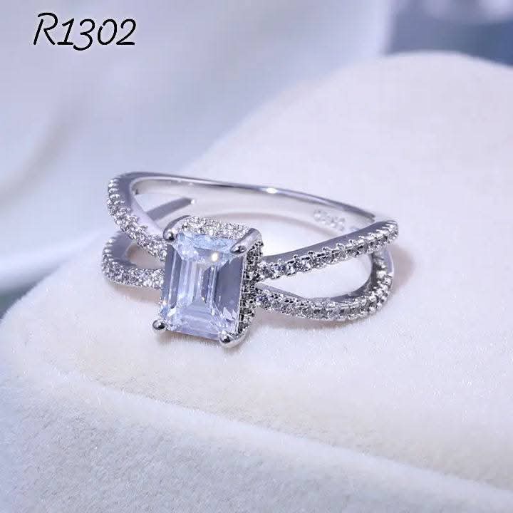 R1302-B(mention ur ring size)