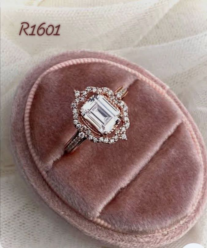 R1601-B (mention ur ring size)