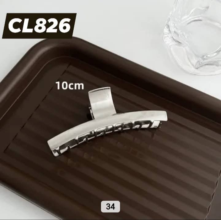 Cl826