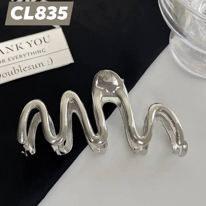 Cl835