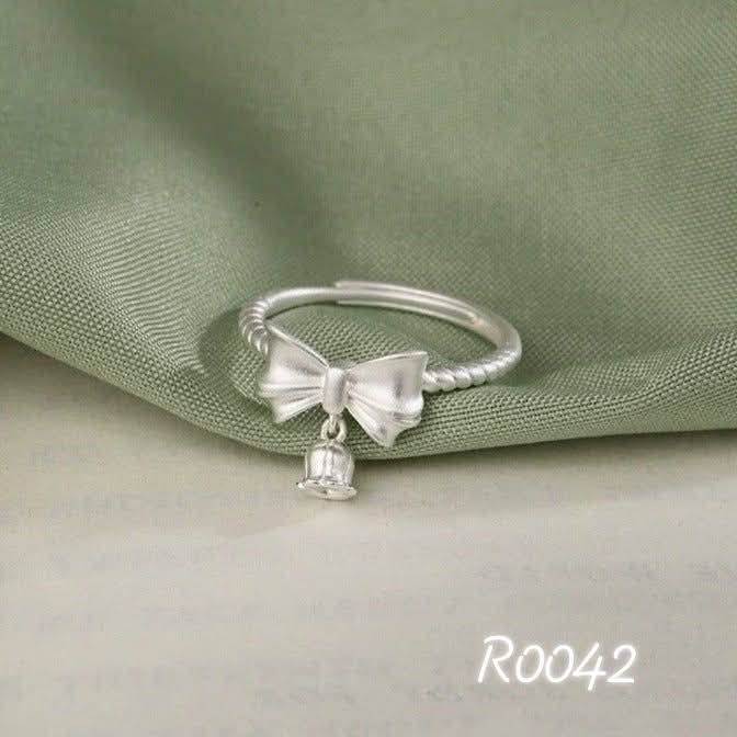 R0042 Silver plated copper ring