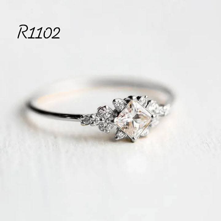R1102-B(mention ur ring size)