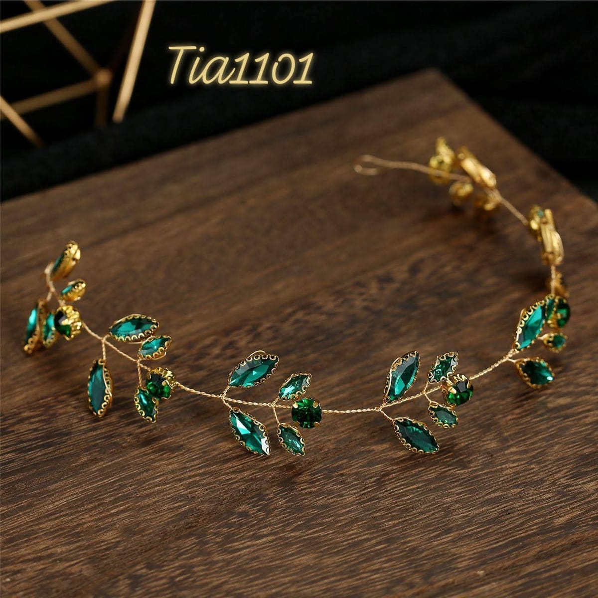 tiara- tia1101