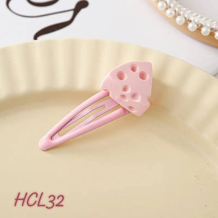 hairclip pair