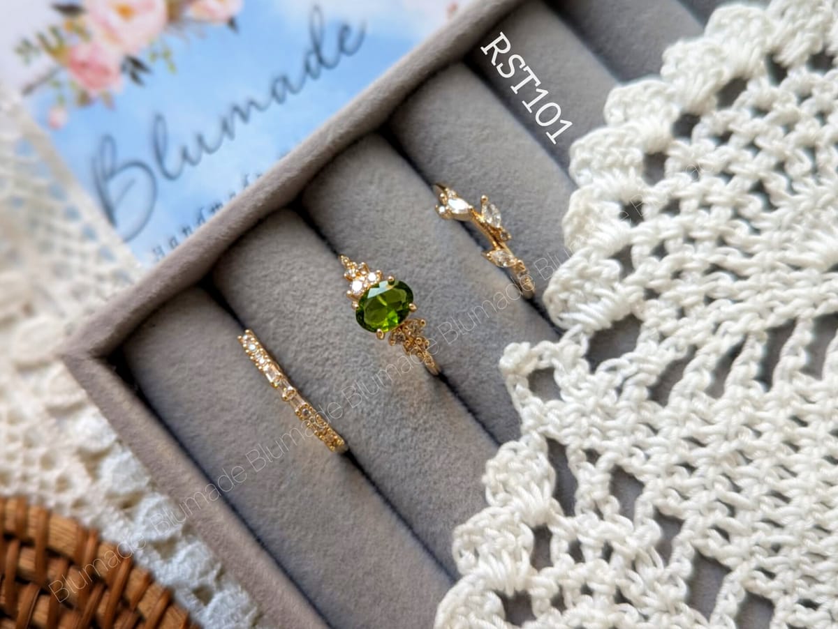 Rst101 ring set-mention ur ring size