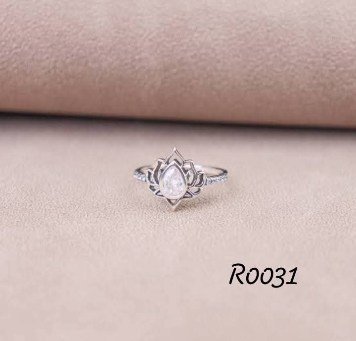 R0031 Ring