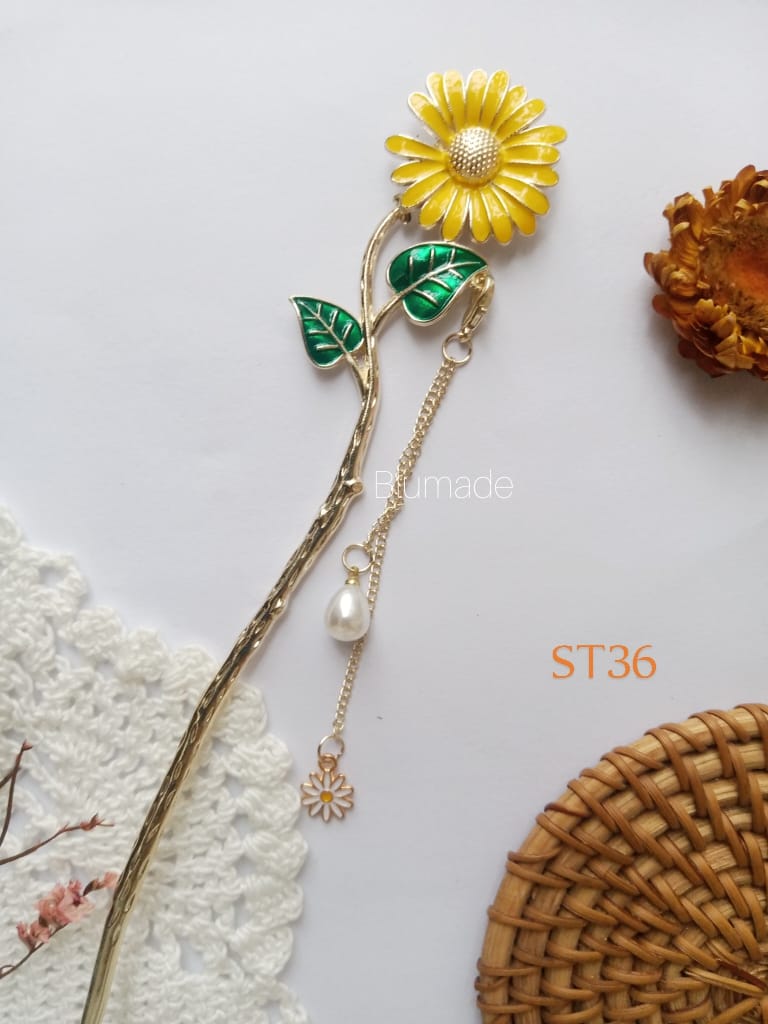 St36 sunflower hairstick
