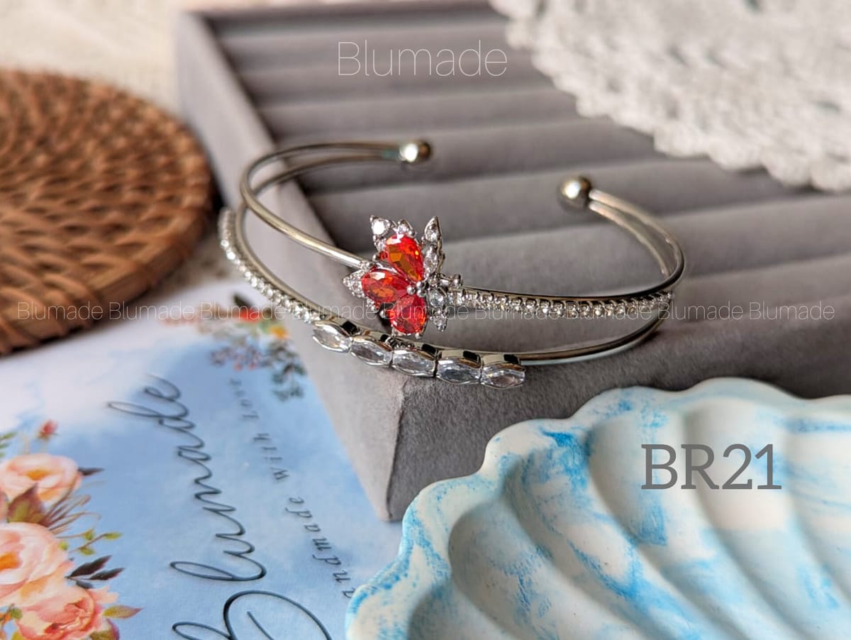 BR21 bracelet