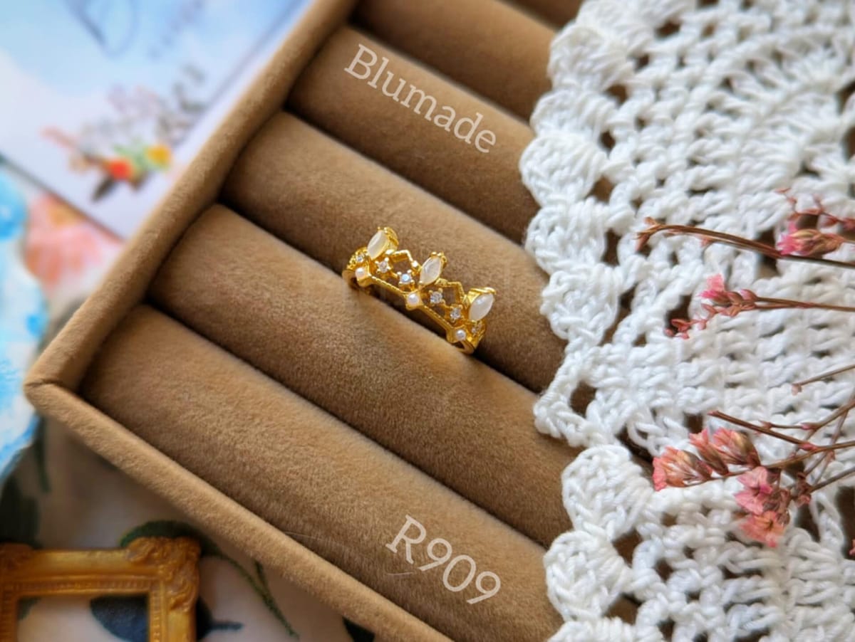 R909 Ring